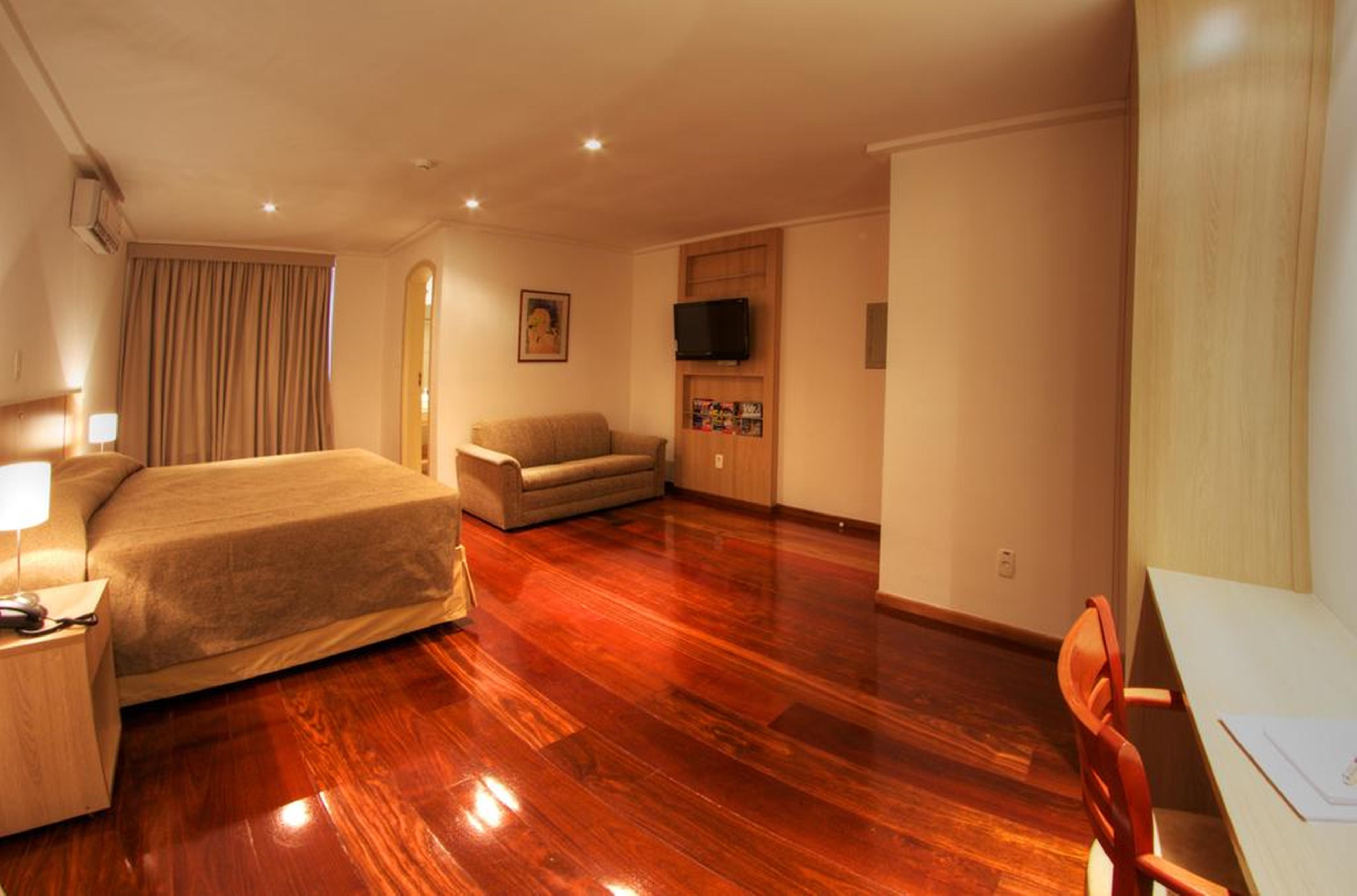 Hotel Ema Palace Sao Jose dos Campos Exterior photo